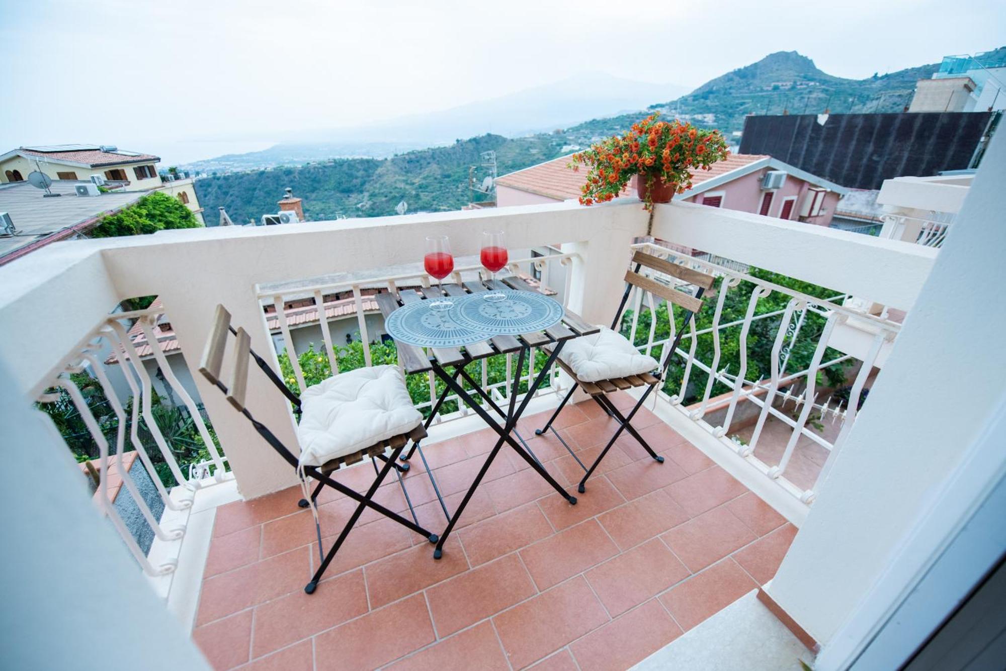 Villa Clara Suites Taormina Exteriér fotografie